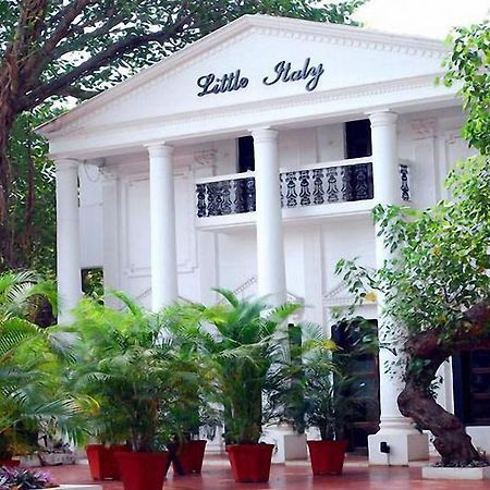 فندق Little Italy كالانغيُت المظهر الخارجي الصورة